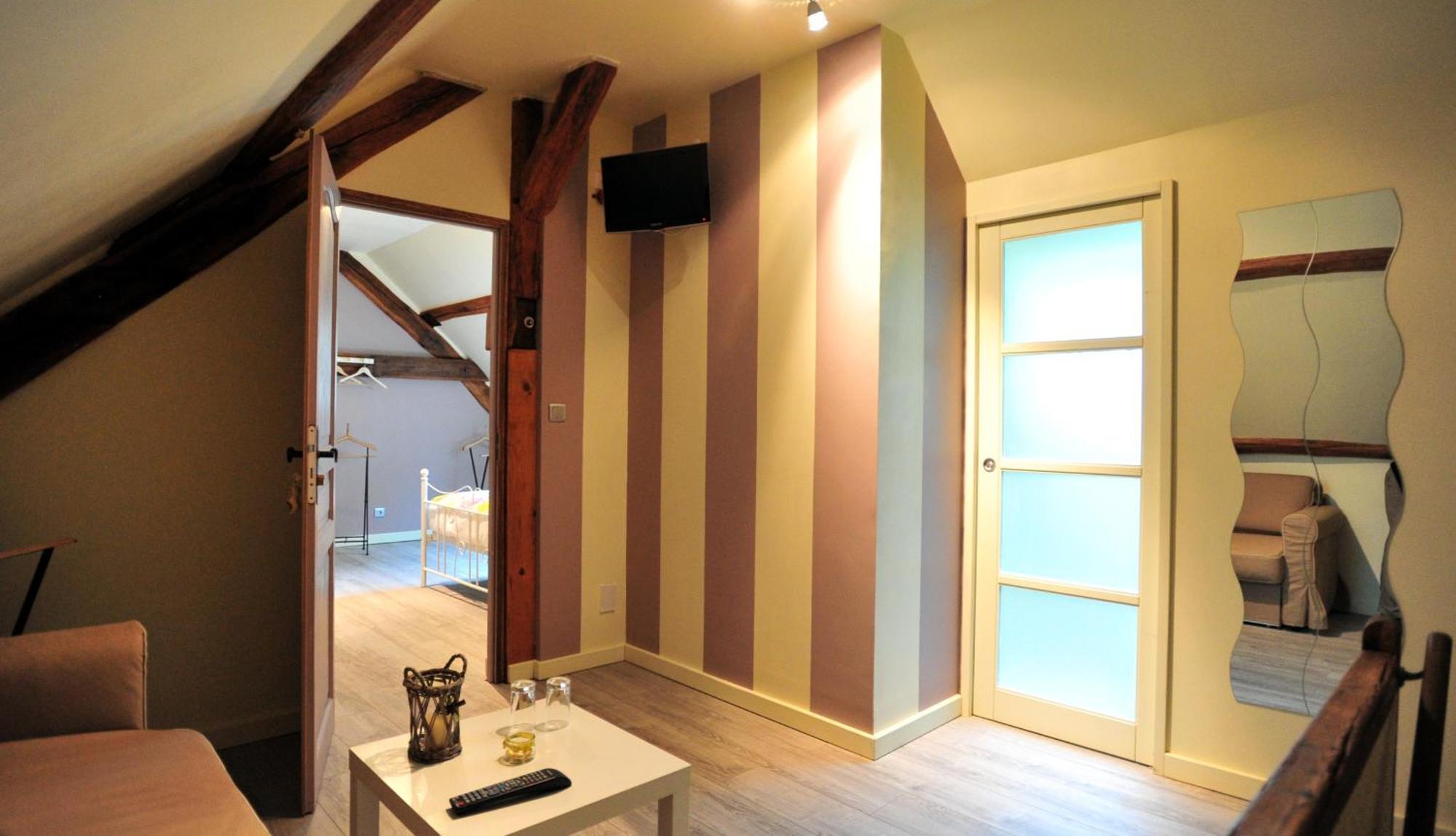 Bed and Breakfast La Ferme Du Vintue Etrechy  Экстерьер фото