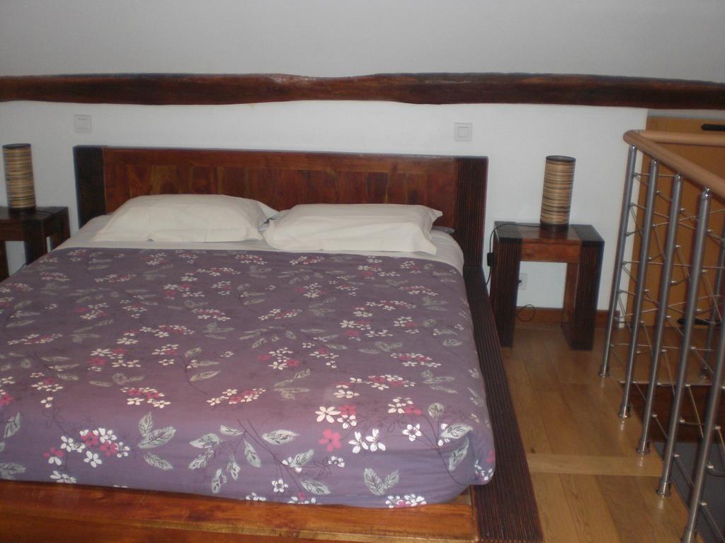Bed and Breakfast La Ferme Du Vintue Etrechy  Экстерьер фото